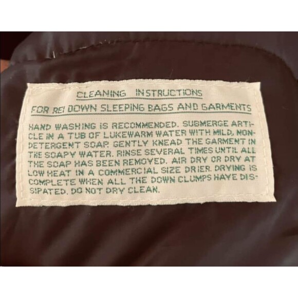 REI Purple Ski & Snow Jacket - Picture 11 of 15